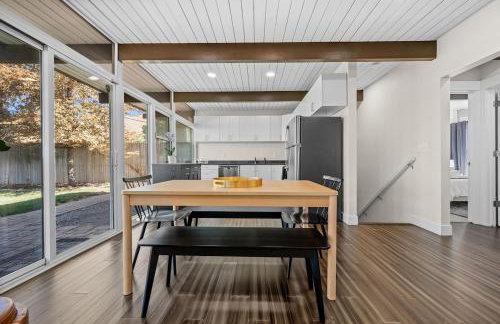 Ski Resorts & DT, Hot Tub, Game Room, Yard, 9 beds - Foto 9