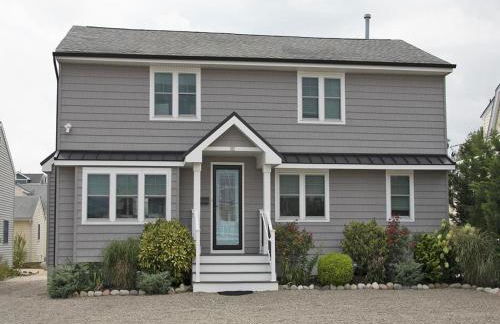 Pet Friendly, Single Family, Private Heated Pool, Hot Tub, Beach Badges And Beach Equipment, Private Fenced In Yard, Deck And Covered Patio, Granite, - Foto 1