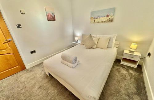 Serene Retreat - Hot Tub - Pool Table - Close to New Forest and Bournemouth Beach - Sleeps 12 - Foto 21