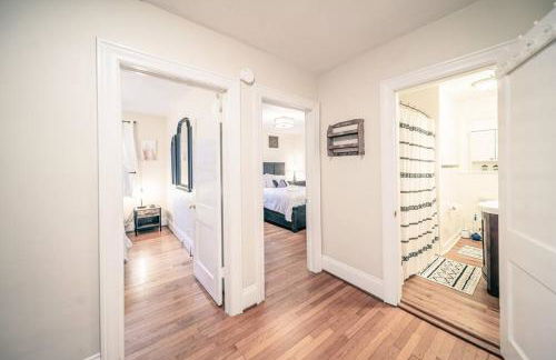 Center St Retreat - 1 Block from Downtown! - Foto 17