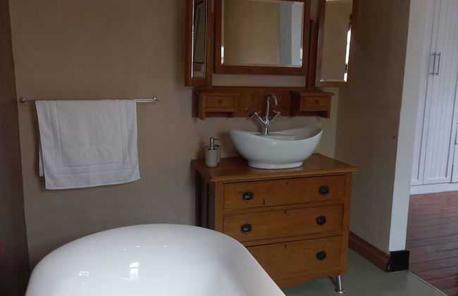 Jakes's Place Modern Comfortable & Sunny 3-bedroom House in Kensington - Photo 23