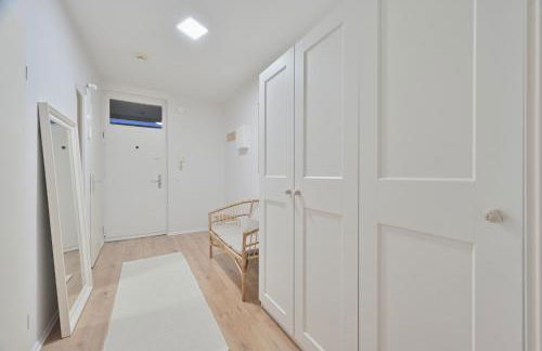 Goodliving Apartments Studio mit Balkon & Netflix - Foto 7