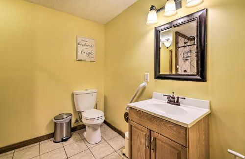 Strawberry Plains Cabin Private Pond and Game Room! - Foto 32