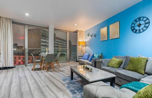 #79 World Famous Rotunda Skyline Views - Near Victoria Square - Sleeps 6 - " Perfect for contractors and Families" - Foto 24