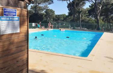 Chalet de charme avec piscine dans camping - Foto 33