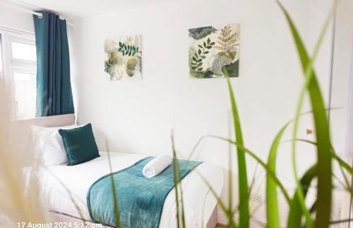 Gainsborough Place By N And N Stays Ltd, Perfect Location for Contractors and Corporate stays, Close to Cardiff Bay Area, Private Parking and fast Wifi - Foto 38