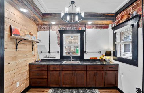 Rustic KY Retreat, Columbia House Unit B apts - Foto 9