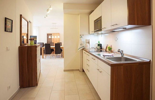 Residence on Lake Balmer - Photo 4