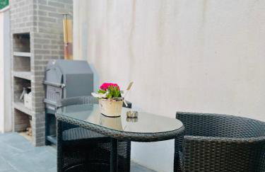 Studio romantique avec jacuzzi privé - aperçu mer - terrasse - parking gratuit - Photo 27