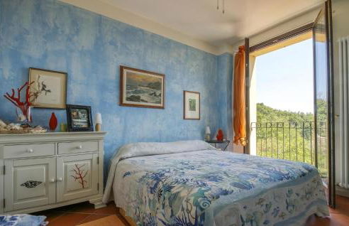 Beautiful Apartment In Casteldimezzo - Foto 4