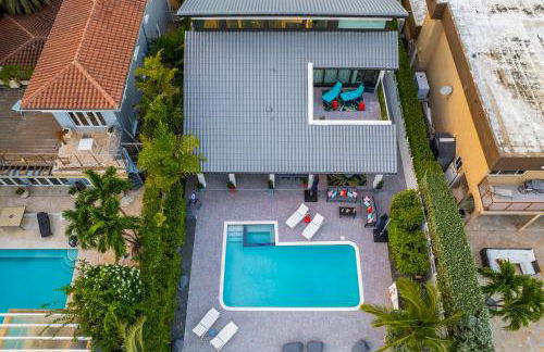 Best Bayfront View Villa with Heated Pool - Foto 7