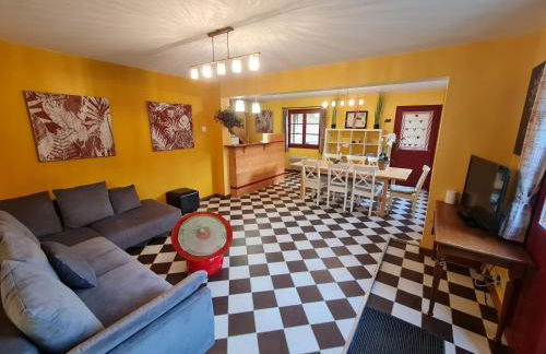 Gîte de l'orangerie du château de Jallanges- 11 personnes - Foto 12