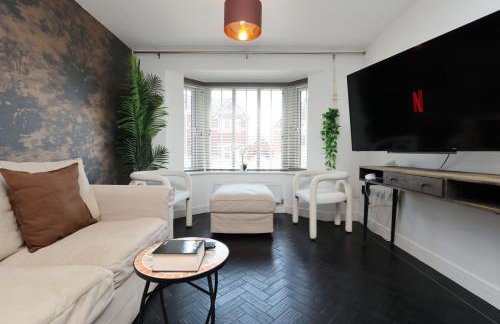 Contractor 4 Bed 2 BA 5 mins to Airport & Barry With Parking - Foto 10