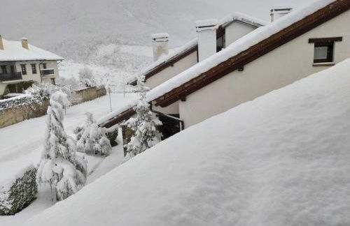 OROEL Beds & Dreams - Espectacular planta baja en Badaguás-Pirineo - Foto 34