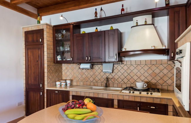 Villa Geraldina con piscina - Foto 17