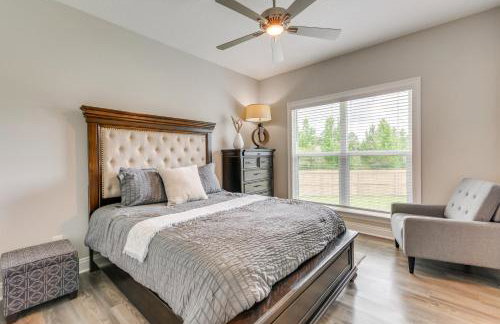 Modern Family Home w/ Spacious Yard in Milton - Foto 15