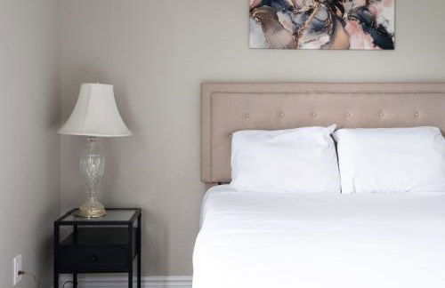 Peaceful Modern Home near Avon - Foto 37