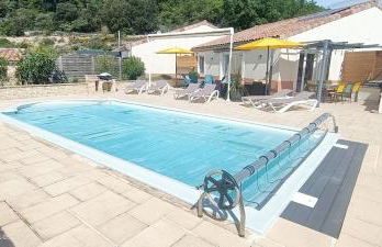 Gîte myosotis Piscine Privée 4 Chambres - Foto 23