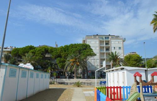 Appartamento Miramare 3 con servizio spiaggia - Foto 33