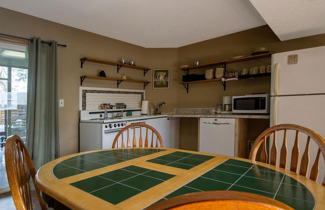 6 Bedrooms House w Hot Tub Deck Pool Table - Foto 18