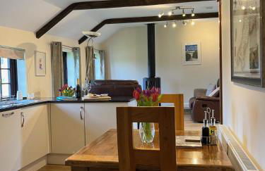 Maple & Beech Barns - Photo 23