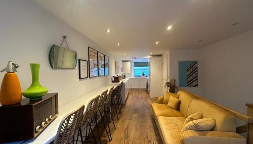 Luxury Retro 4 Bed Town House in heart of Alnwick - Foto 2