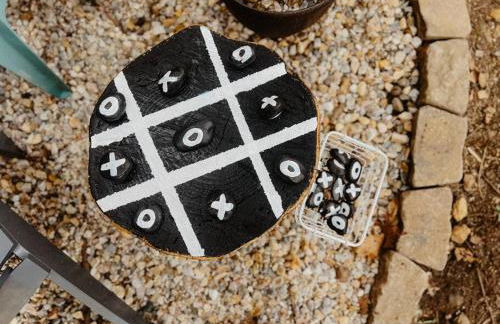 Creek Side Cabin with Wood Fired Hot Tub and Fire Pit - Foto 25