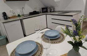 Apartamentos Gran Capitán - Photo 8