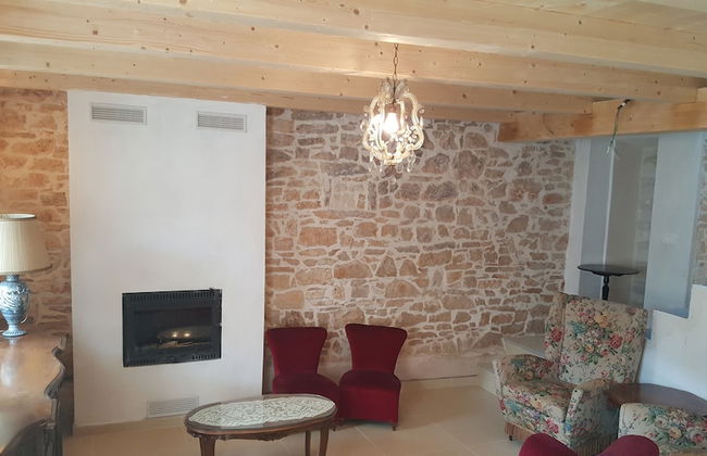 Fabulous Stone House and Large Natural Pool - Foto 12