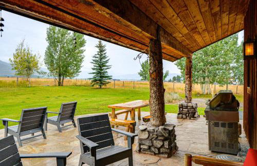 The Barn at Dancing Deer Ranch in Bedford - Photo 31