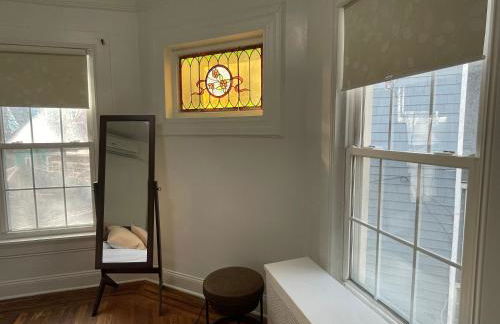 Gorgeous Victorian House!! Entire suite in SAM's home - Foto 46