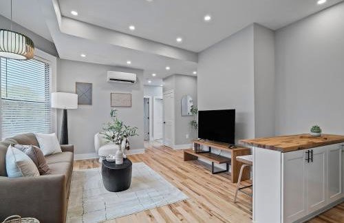 The Modern Boho Brick Loft - Foto 23