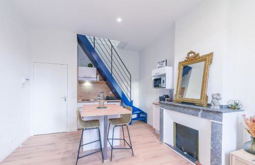 Romantique Duplex au pied de la cité - Foto 11