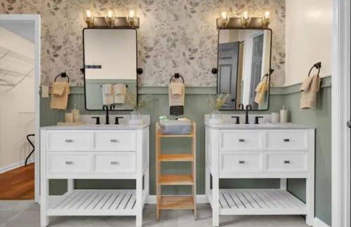 Family Home w FirePit GameRm Patio BbqGrill - Foto 45