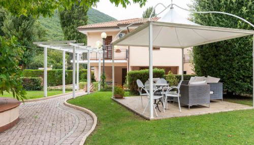 Stunning Holiday Home in Foligno With Sauna - Foto 2