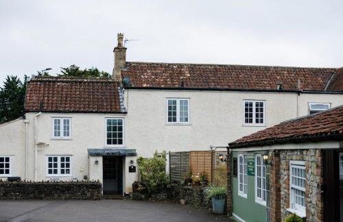 The Farmhouse with two hot tubs - Foto 73