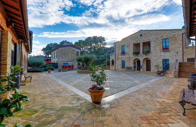 IL SAPORE DELLA LUNA SRL - Photo 29