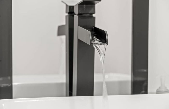 Soho Serenity by Brightwild Pool Hot Tub - Foto 30