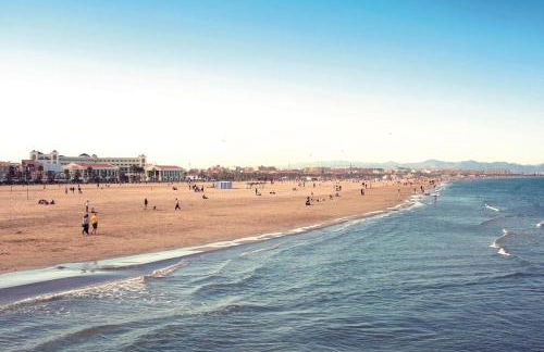 Holiday Apartments Malvarrosa Beach - Photo 68