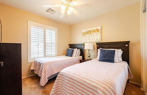 Amazing Gilbert home 3 Bed 2 and half Bath sleeps 8 2 car garage - Foto 29