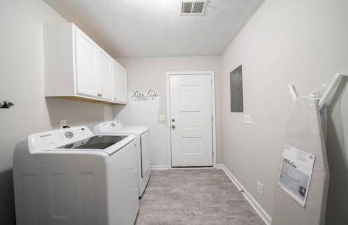 Cozy Brick Ranch Home owned and operated by an Army Soldier!! - Foto 18