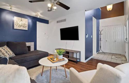 Fun 3 BR Home in Ohio City Game Room Sleeps 11 - Foto 18