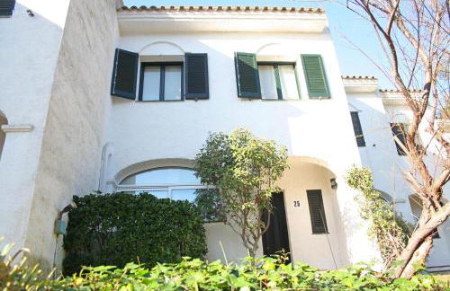 Beautiful seafront house - Photo 21