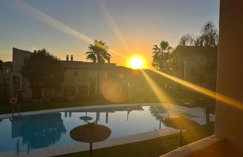 Elegant apartment, stunning views, fully renovated in la Hacienda del Senorio de Cifuentes - Photo 50