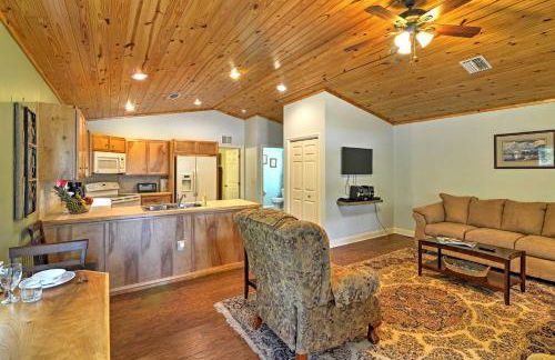 Crystal River Cottage on 1 Acre with Deck and Porch! - Foto 7