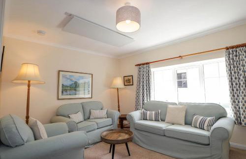 North Cottage - Photo 8