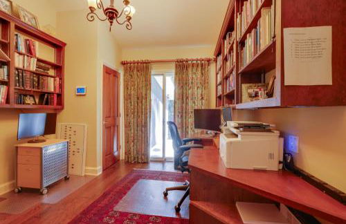 Cozy Abode with Yard about 1 Mi to Dtwn Summerville - Foto 16