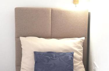 Olive Tree - House with Pool - Photo 17