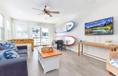 Sunset Island 3 Level Home on the Water sleeps 10 - Photo 9