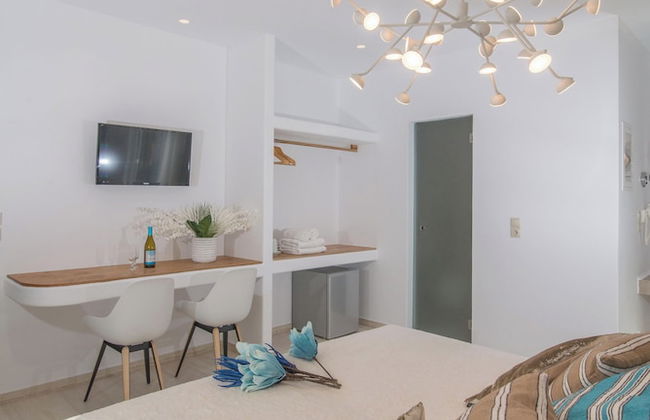 Spiros Hotel - Photo 57